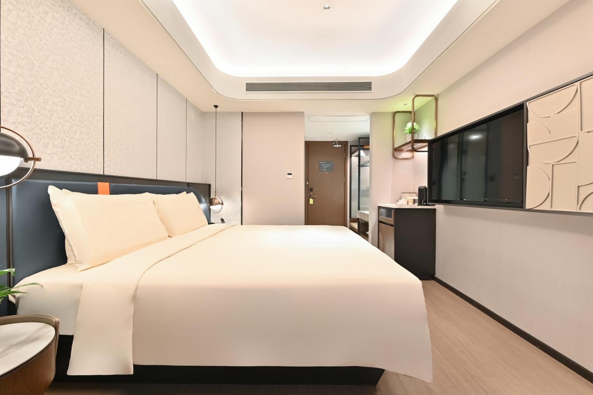 Hotel Atour X West Nanjing Road